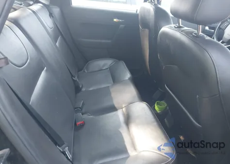 2008 Ford Focus Se/Ses from USA, damaged, VIN 1FAHP35N88W102634